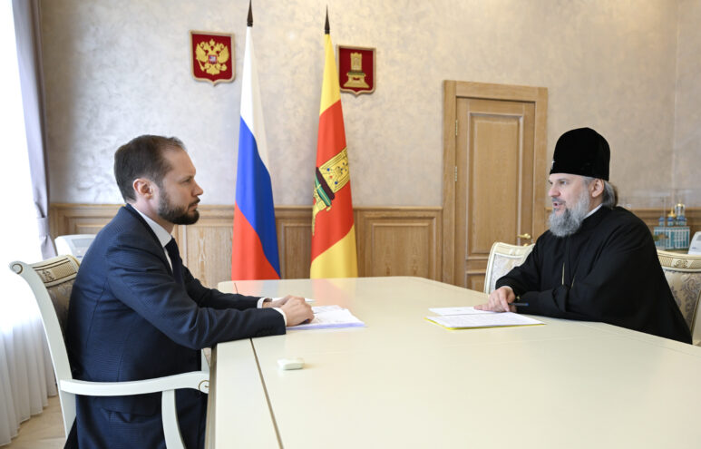 Губернатор встретился с митрополитом Амвросием в праздник Благовещения