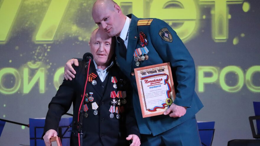 Глава Ржева поздравил ветеранов и сотрудников пожарной охраны с профессиональным праздником