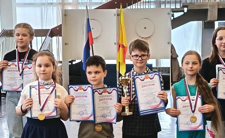 Тверская епархиальная школа триумфально победила на областных соревнованиях «Чудо-шашки»