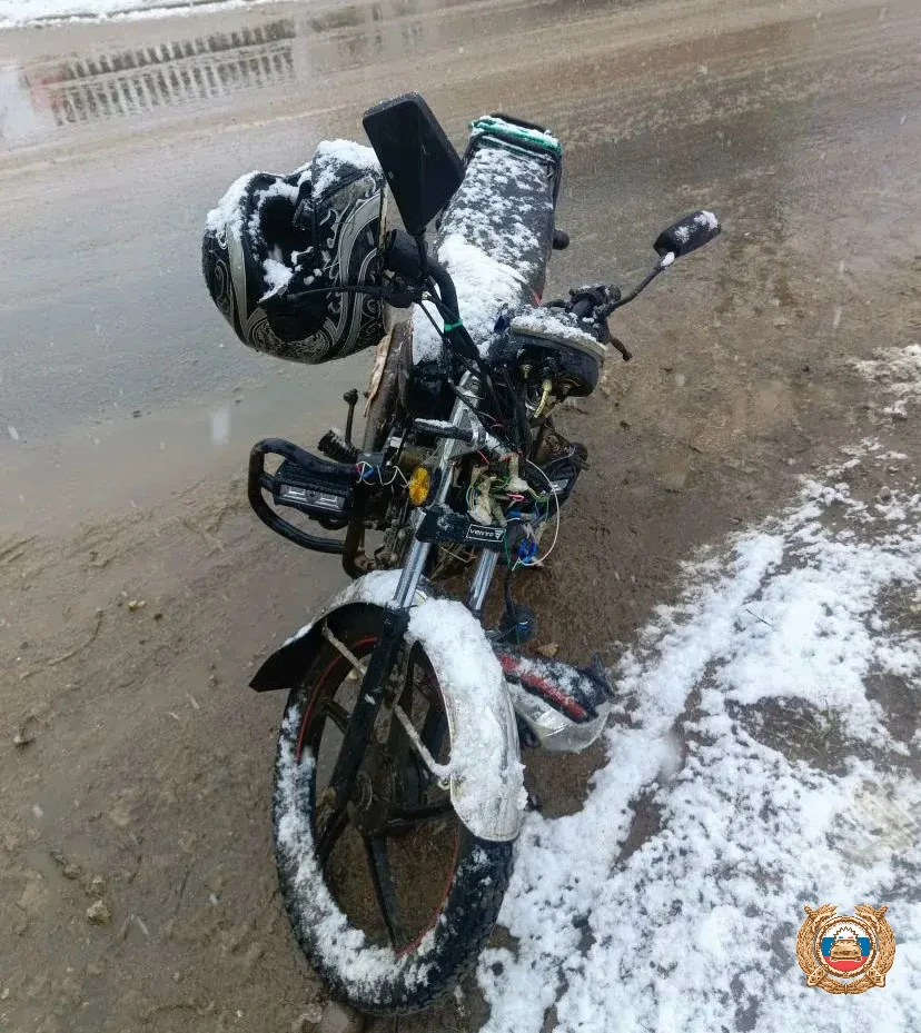 В Тверской области мужчина на мопеде сбил женщину