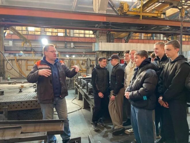 Выпускники колледжей Тверской области узнали о карьерных возможностях благодаря акции «Стань профессионалом!»