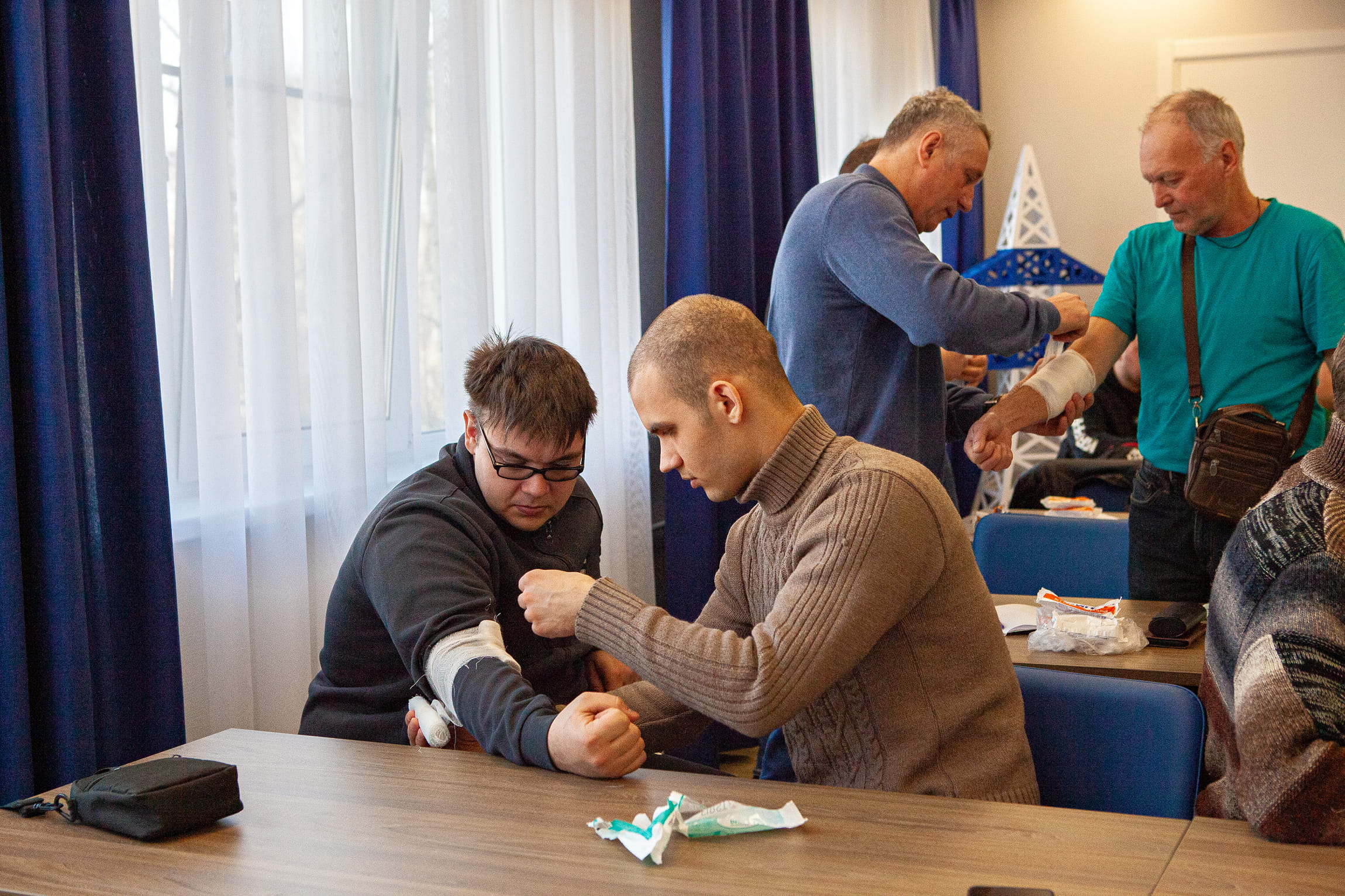 Тверские энергетики «Россети Центр» освоили расширенную программу по оказанию первой медицинской помощи