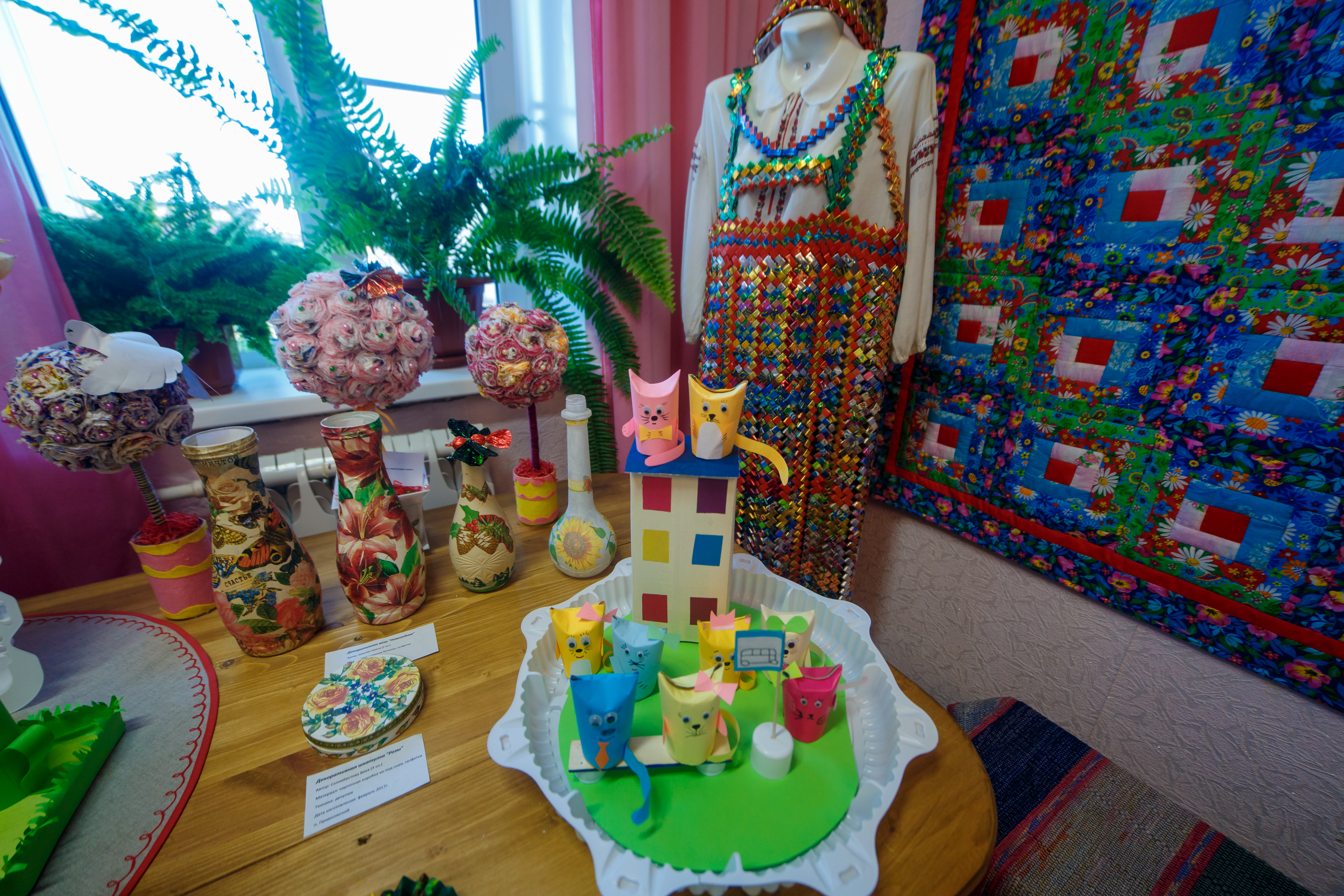 Детсадовцы из Осташкова посетили краеведческий музей и помогли животным