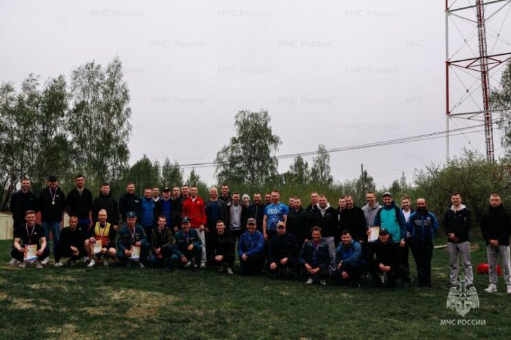 Спортивный дух и скорость: в Тверской области прошли соревнования пожарных-спасателей
