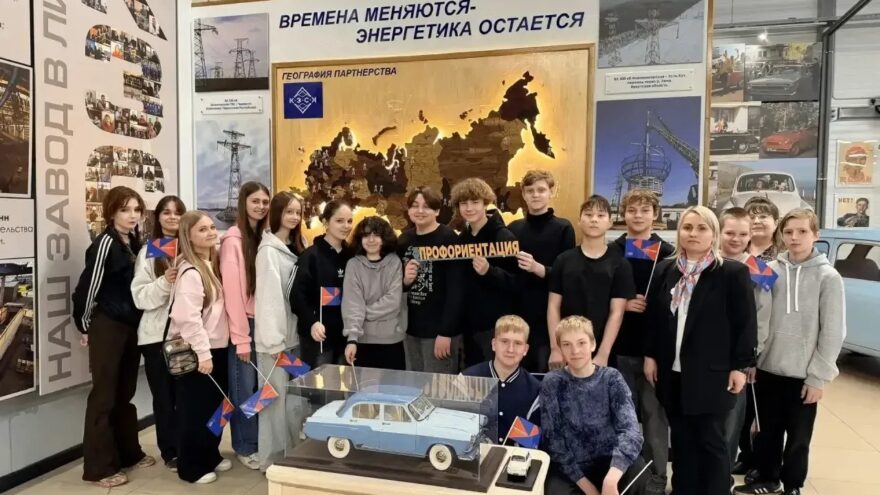 Более 50 профтуров провели для школьников с начала года