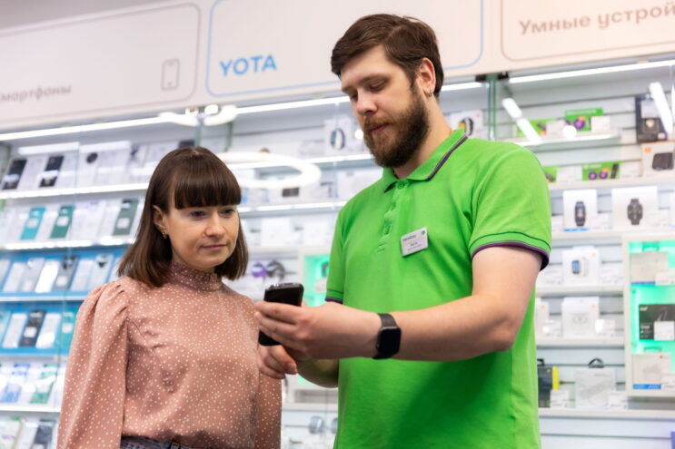 Смартфоны HONOR c AI-камерой стали доступны в салонах МегаФона и Yota Смартфоны HONOR c AI-камерой стали доступны в салонах МегаФона и Yota