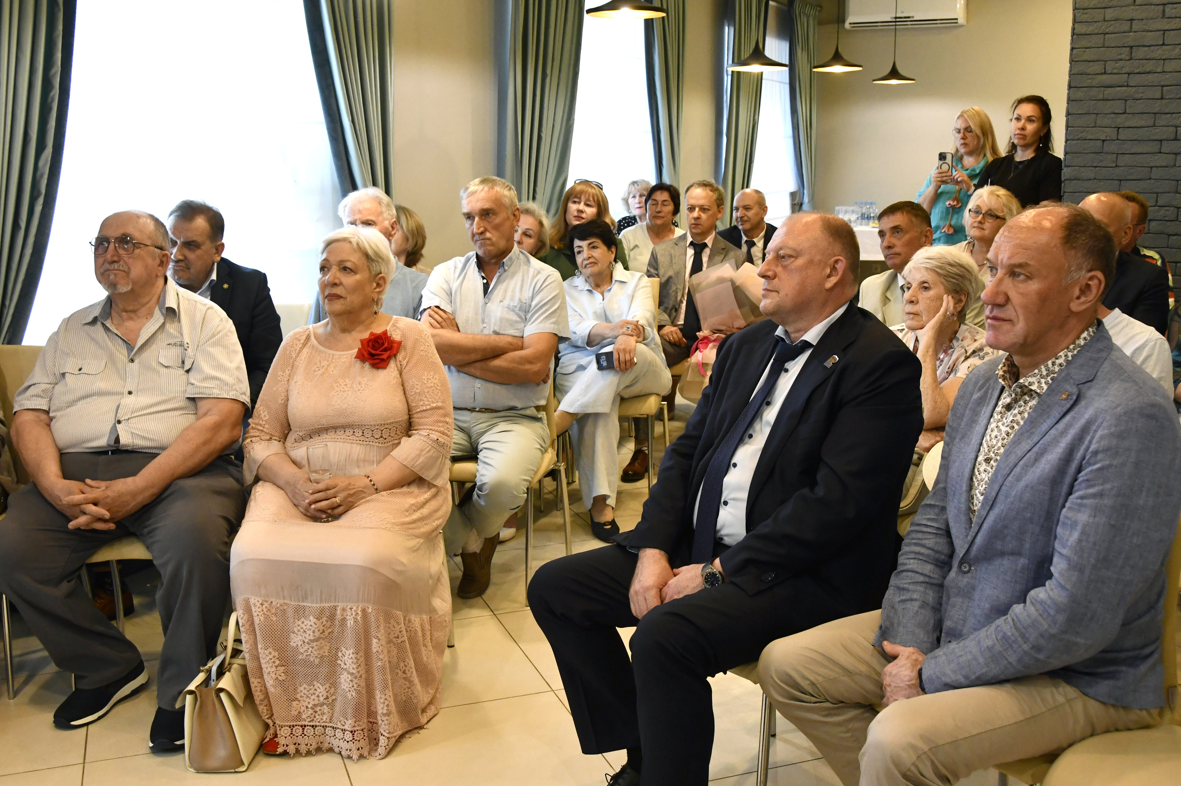 Поэтесса Тамара Карякина представила новый сборник стихов