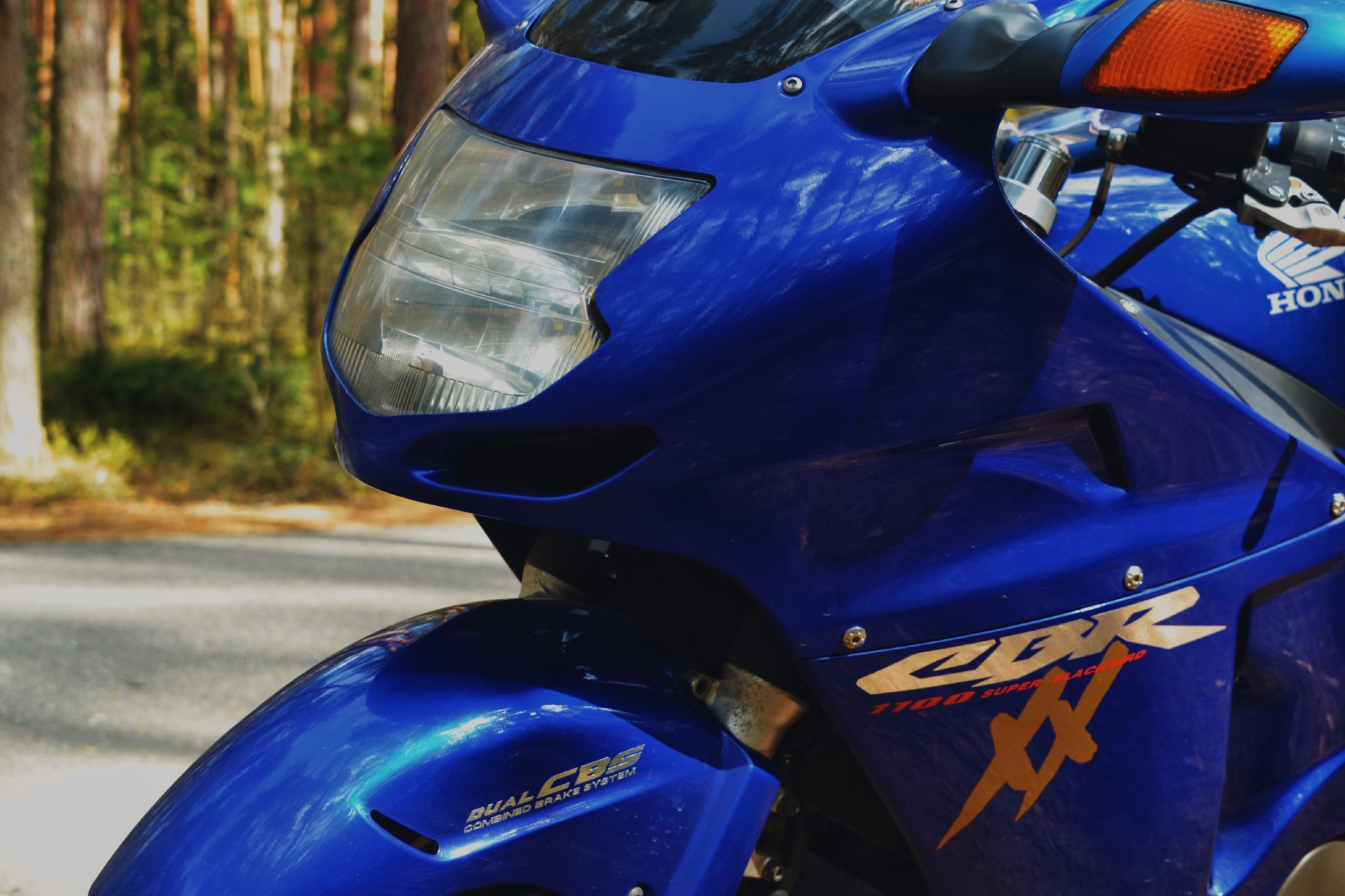Honda CBR возглавил рейтинг самых популярных подержанных мотоциклов в России Honda CBR возглавил рейтинг самых популярных подержанных мотоциклов в России
