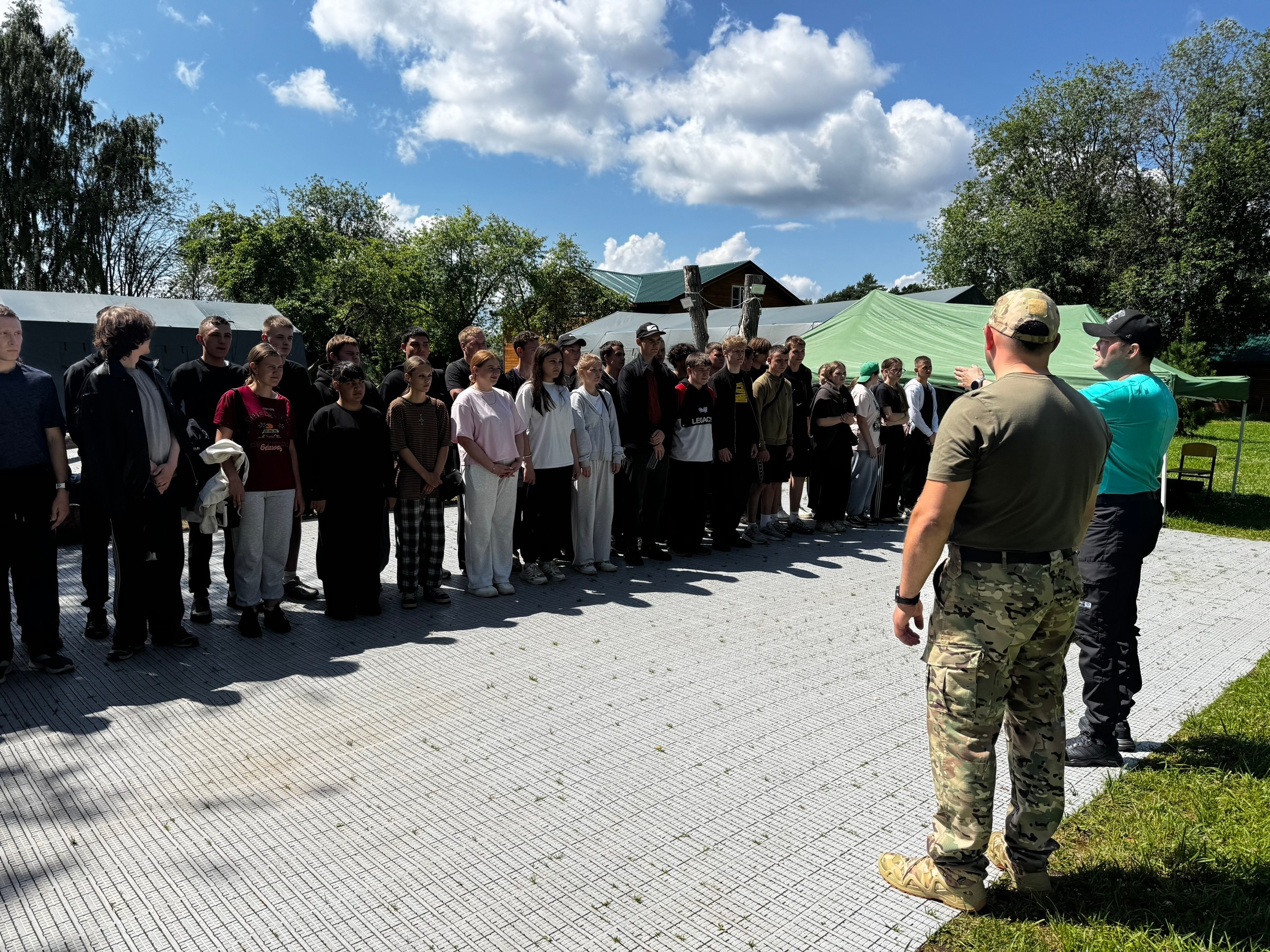 В Осташкове завершились военно-спортивные сборы