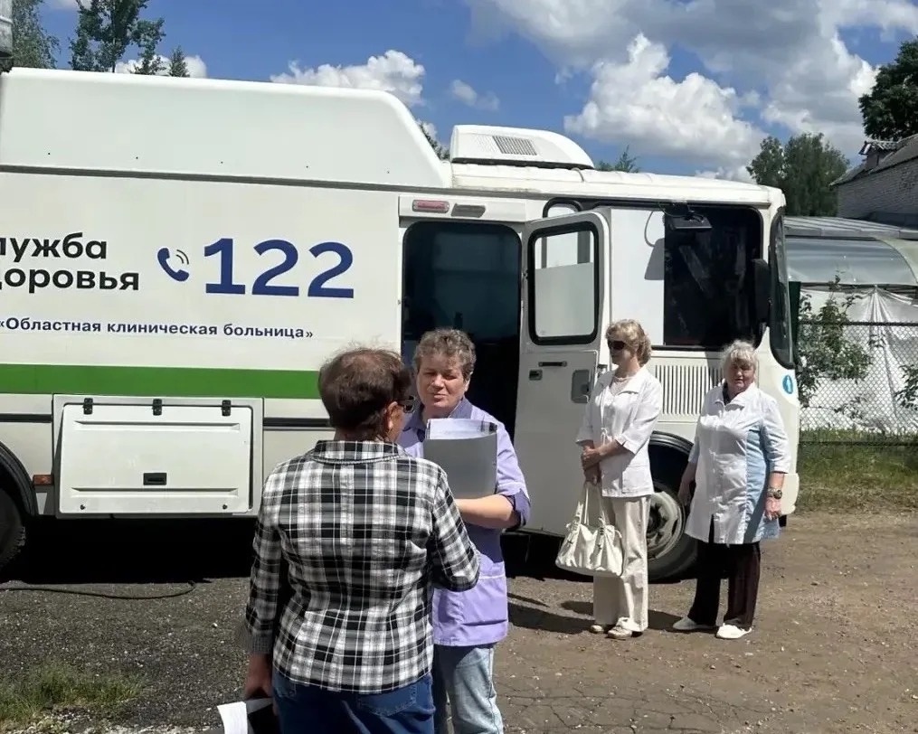 Жительницы Жарковского муниципалитета прошли маммографическое обследование на мобильном комплексе
