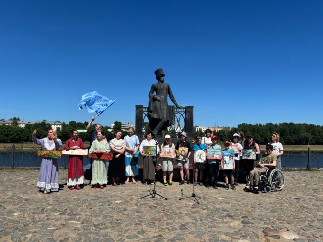 Пушкинский день в Твери: Городской сад ожил стихами великого поэта Пушкинский день в Твери: Городской сад ожил стихами великого поэта