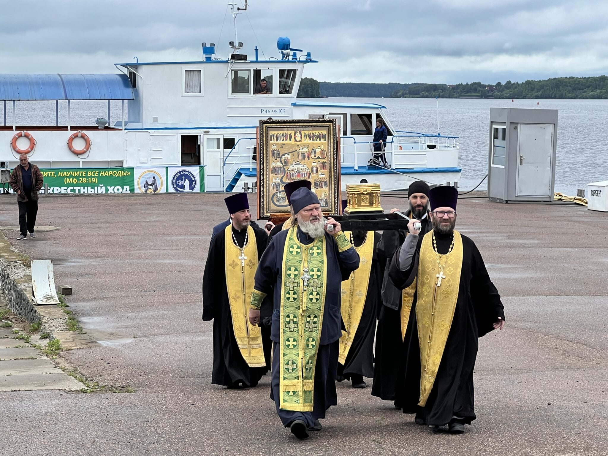 Кашин и Калязин встретили XXVII Большой Волжский крестный ход — ключевые события паломничества Кашин и Калязин встретили XXVII Большой Волжский крестный ход — ключевые события паломничества