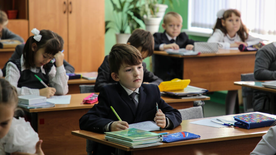 Первое занятие — "Разговоры о важном": Минпросвещения раскрыло планы на 1 сентября