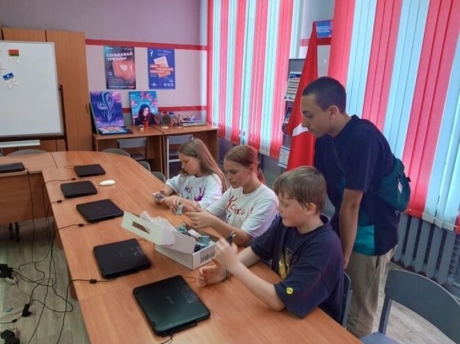 Школьники из Оленино ознакомились с оборудованием в "Точке роста" Школьники из Оленино ознакомились с оборудованием в "Точке роста"