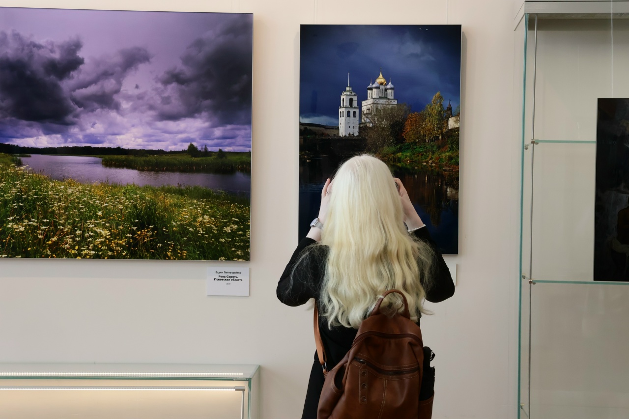 В Твери открылась выставка легендарного фотографа Вадима Гиппенрейтера В Твери открылась выставка легендарного фотографа Вадима Гиппенрейтера
