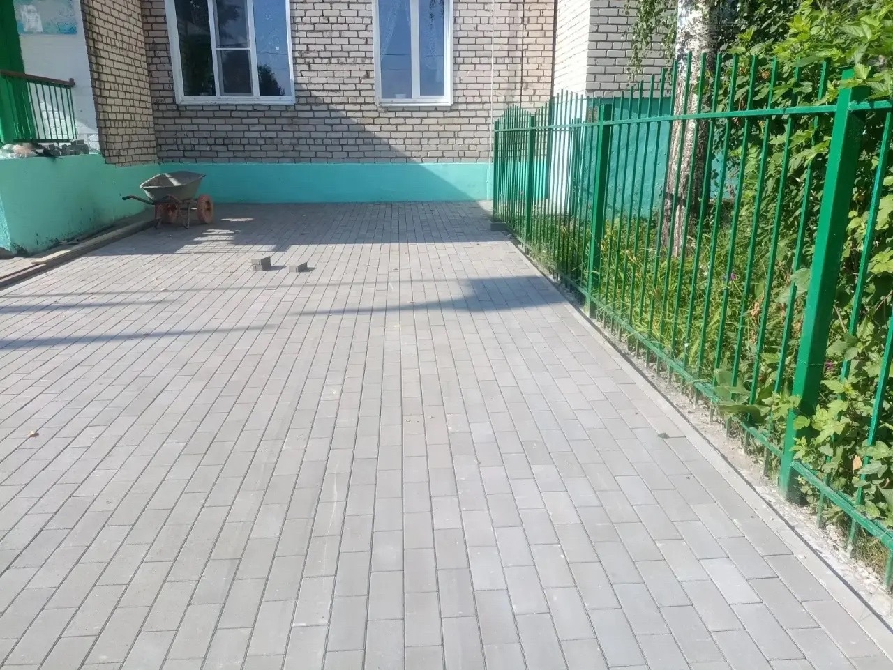 В Ржевском округе продолжается дорожный ремонт