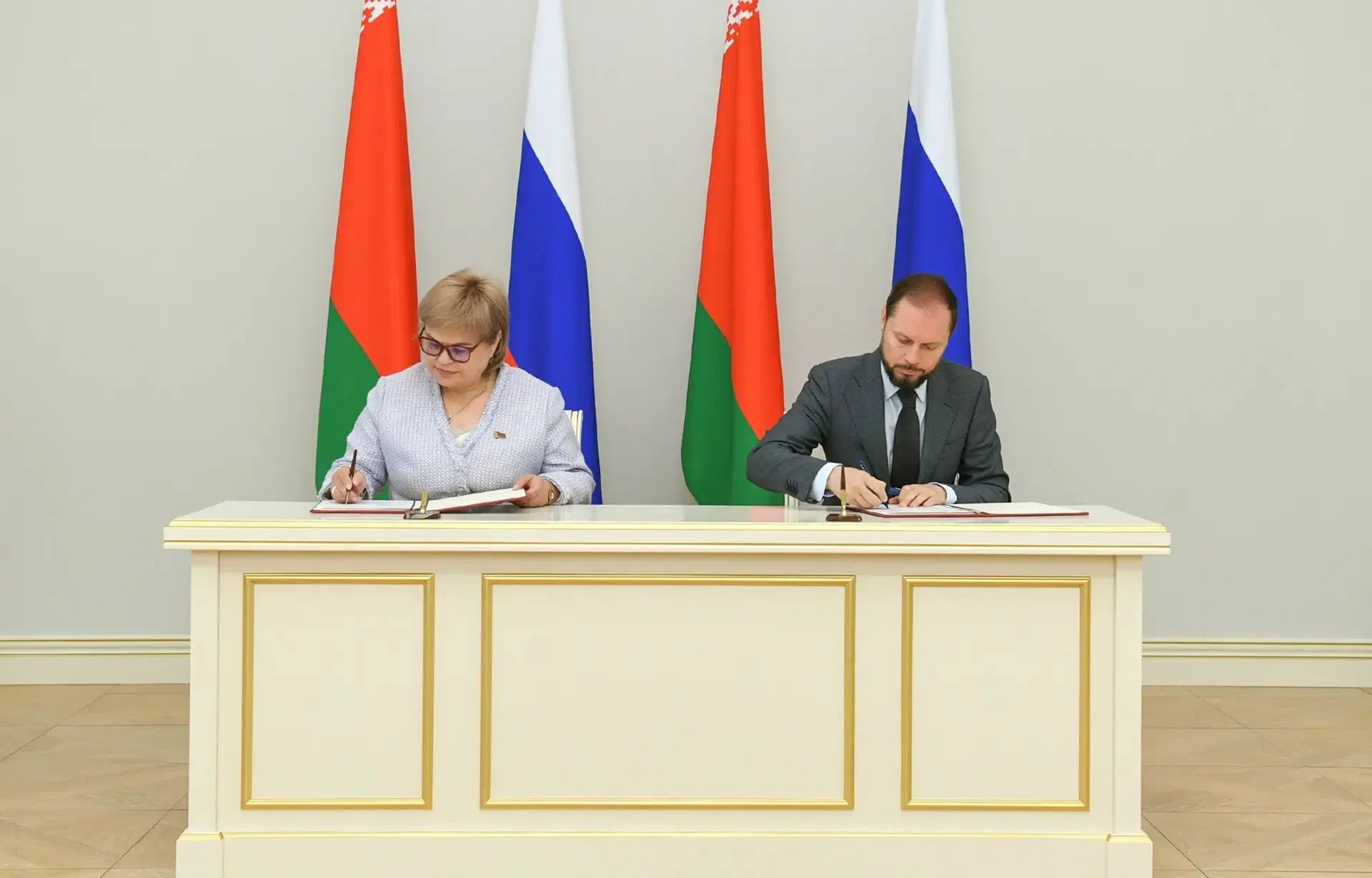 Королев подписал соглашение с Беларусью на годы вперёд