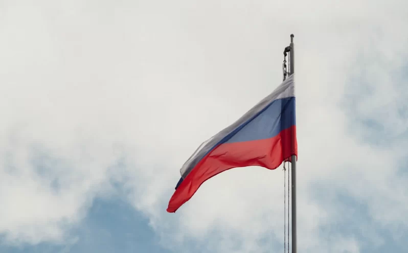 Виталий Королев поздравил жителей Верхневолжья с Днём флага России Виталий Королев поздравил жителей Верхневолжья с Днём флага России