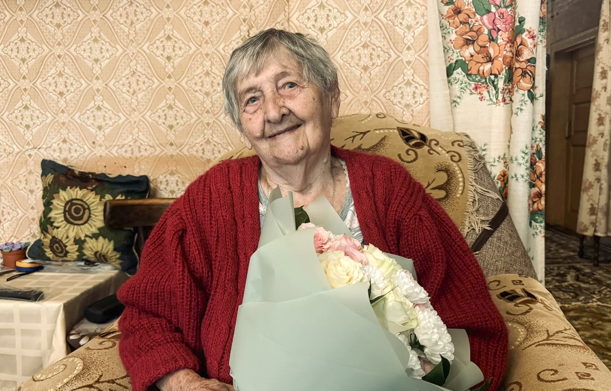 Виталий Королев поздравил ветерана из Твери со 101-летием