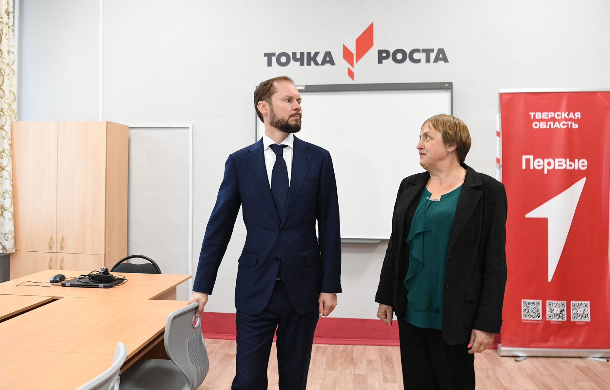 Виталий Королев ускорил ремонт детсада и оценил развитие школ в Весьегонске