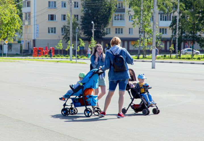 Закон с оговорками: мнения жителей Твери и работодателей о запрете испытательного срока для женщин с детьми Закон с оговорками: мнения жителей Твери и работодателей о запрете испытательного срока для женщин с детьми