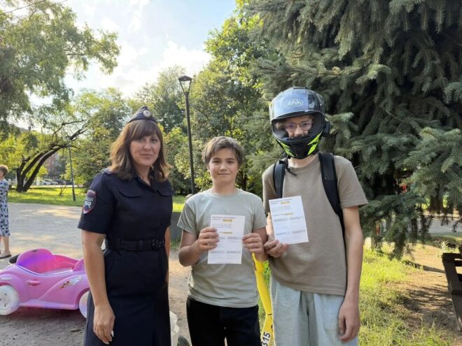 В парке Твери прошла познавательная акция от Госавтоинспекции