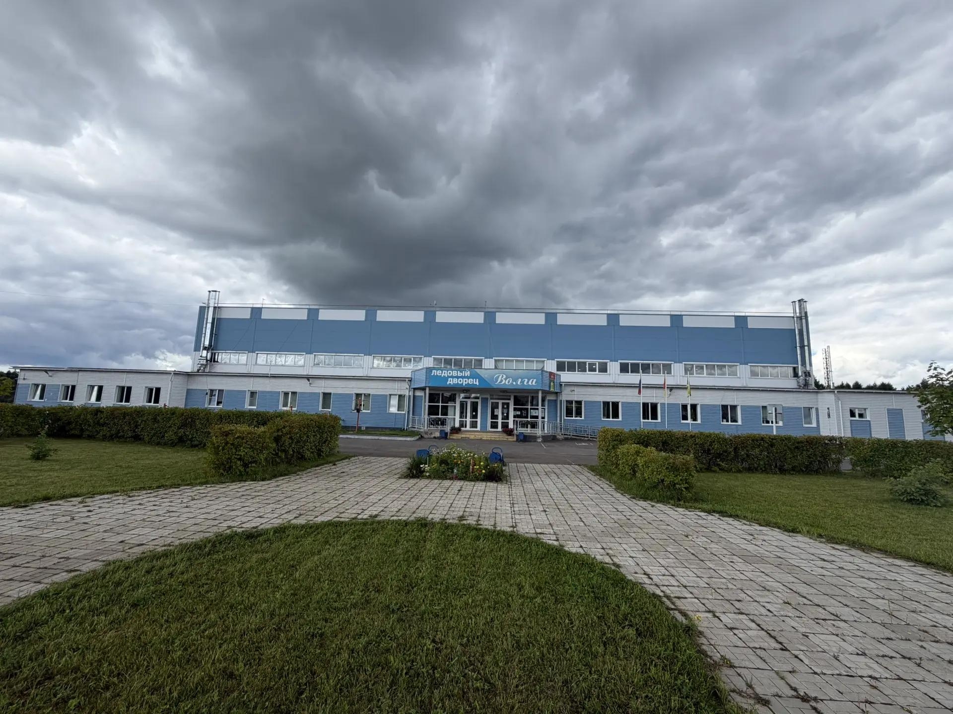 Развитие спортивной инфраструктуры: Алексей Петухов побывал в калязинском ледовом комплексе "Волга" Развитие спортивной инфраструктуры: Алексей Петухов побывал в калязинском ледовом комплексе "Волга"