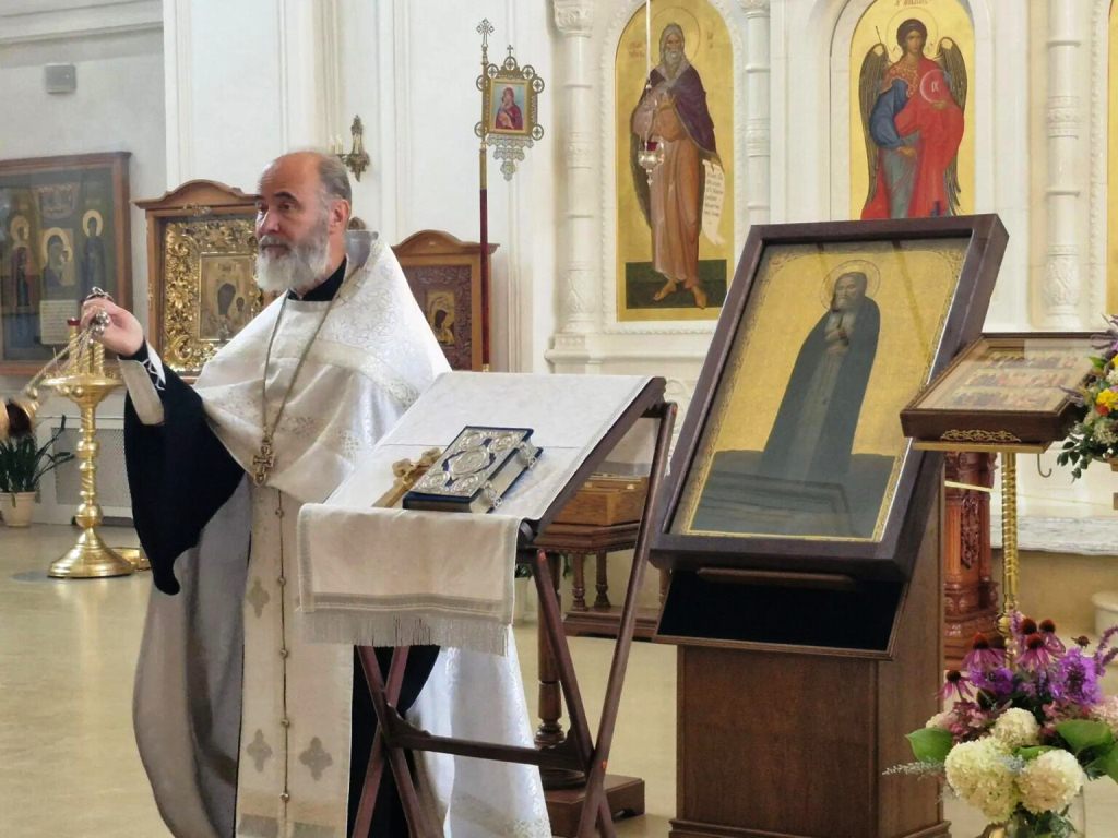 Из сарая — в храм: удивительная история возвращения старинной иконы в Вышневолоцкий монастырь Из сарая — в храм: удивительная история возвращения старинной иконы в Вышневолоцкий монастырь