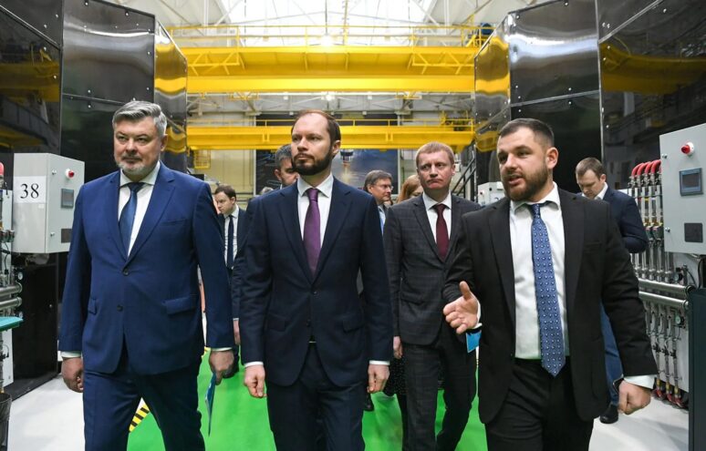 Королев рассказал Путину об абсолютном экономическом рекорде региона Королев рассказал Путину об абсолютном экономическом рекорде региона