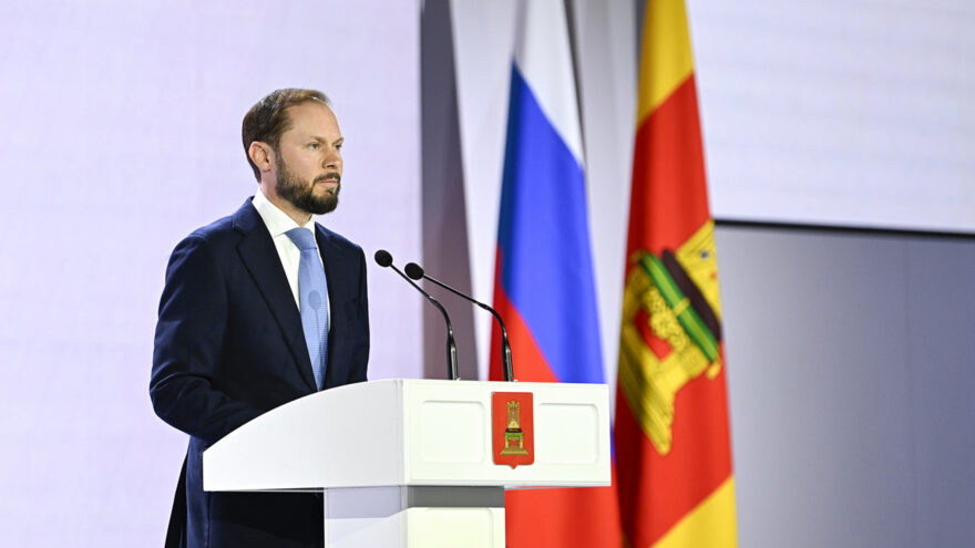 Виталий Королев назвал счастливые семьи главной целью своей работы