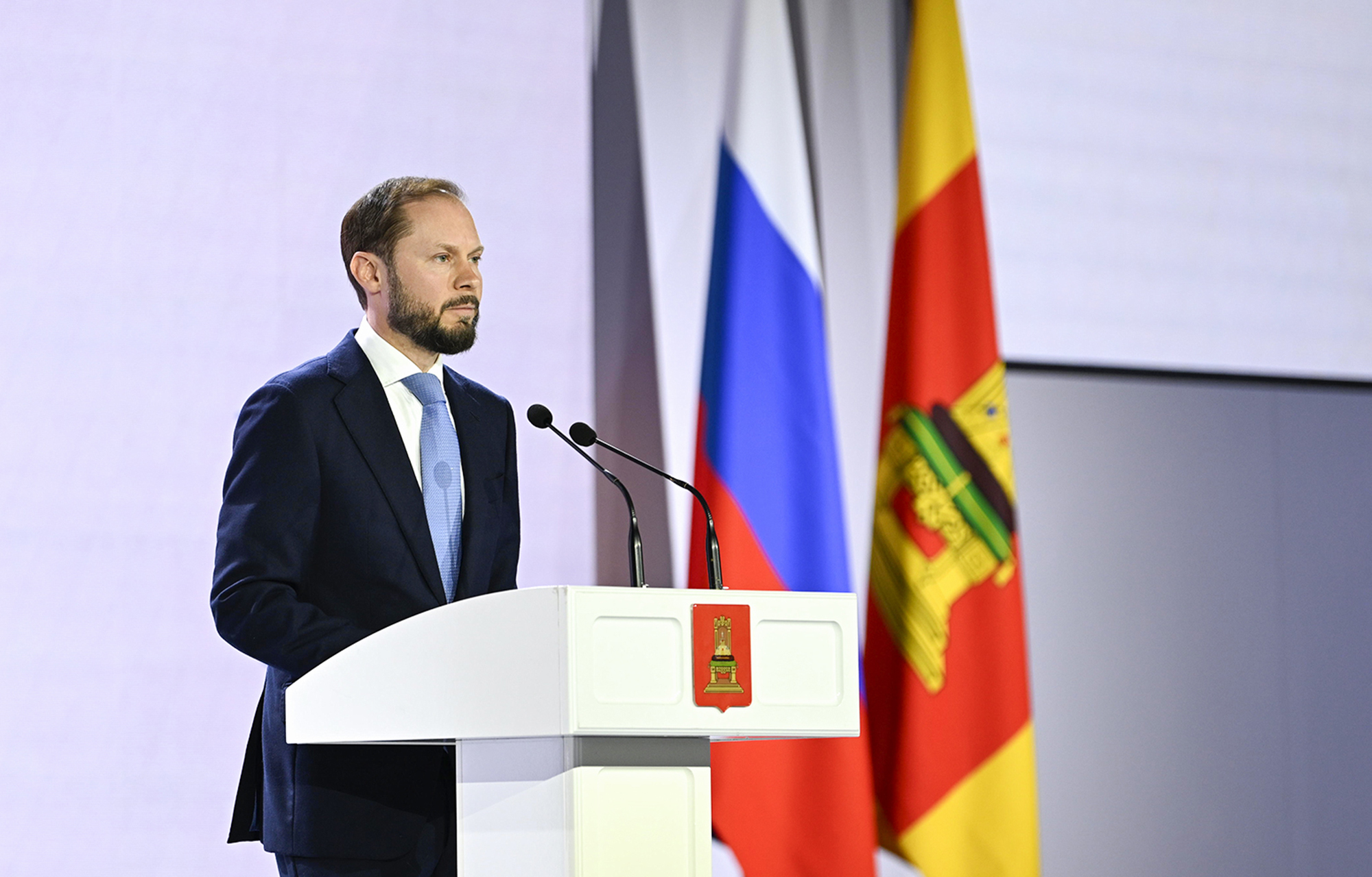 Виталий Королев назвал счастливые семьи главной целью своей работы