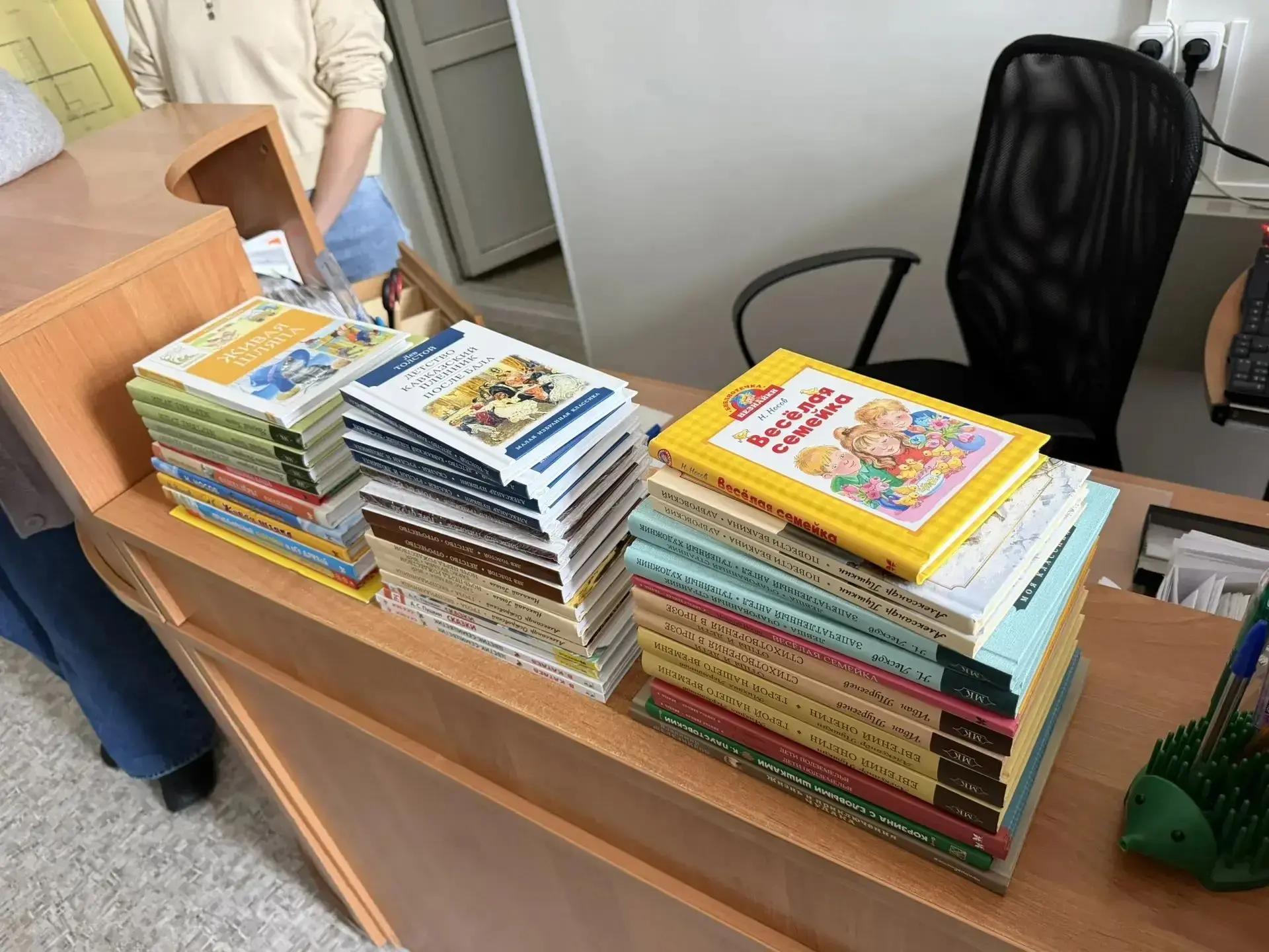 По инициативе Владимира Васильева книжные фонды библиотек Тверской области получили пополнение