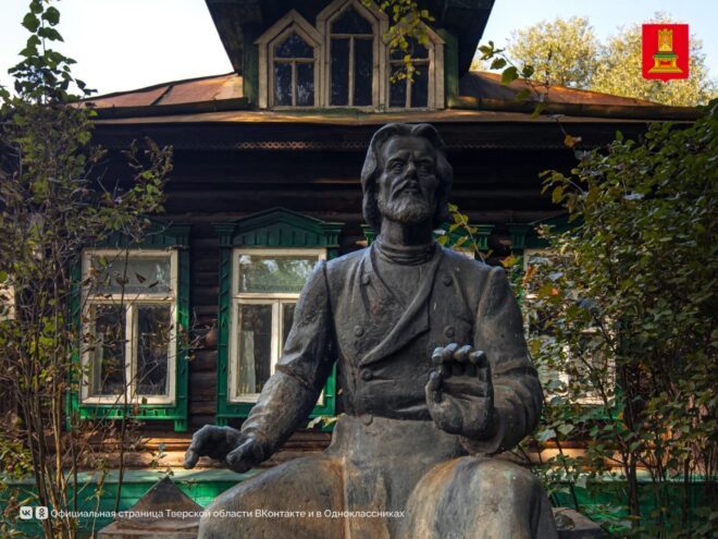 Удивительная история переезда избы поэта Дрожжина в Тверской области Удивительная история переезда избы поэта Дрожжина в Тверской области