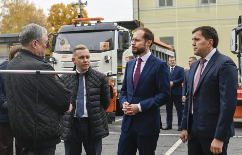 Виталий Королев сообщил о рекордных темпах дорожного ремонта