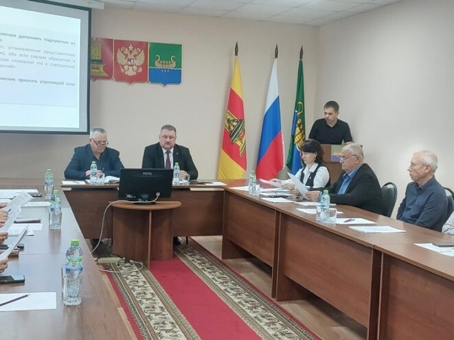 В Андреаполе уточнили бюджет округа В Андреаполе уточнили бюджет округа