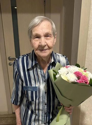 Виталий Королев поздравил со 100-летием Прасковью Мельникову Виталий Королев поздравил со 100-летием Прасковью Мельникову
