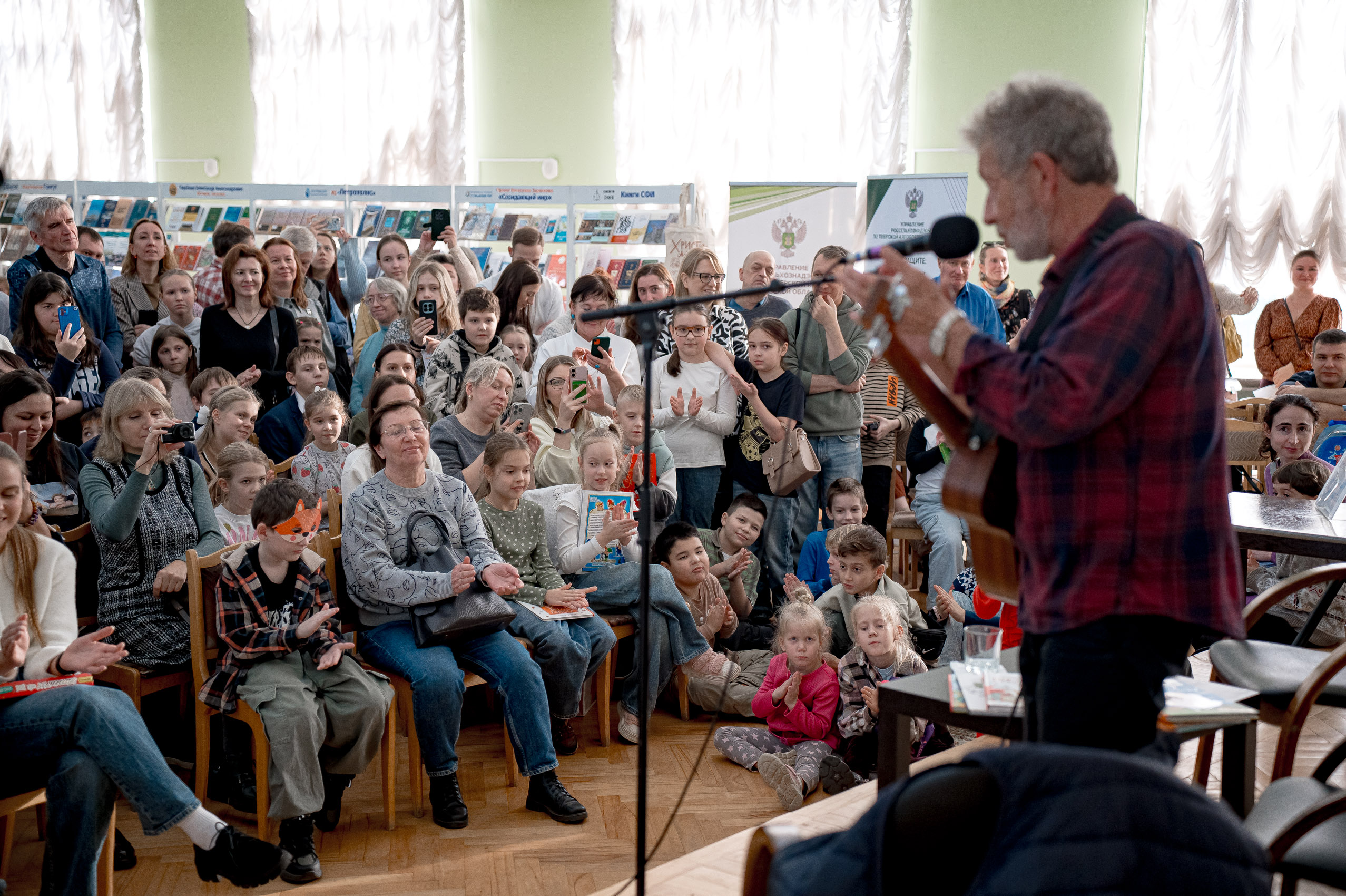 4000 гостей, 100 событий: чем запомнился XII книжный фестиваль “Тверской переплёт” 4000 гостей, 100 событий: чем запомнился XII книжный фестиваль “Тверской переплёт”