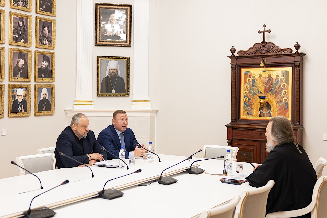В Твери может появиться общественная приёмная Всемирного русского народного собора В Твери может появиться общественная приёмная Всемирного русского народного собора