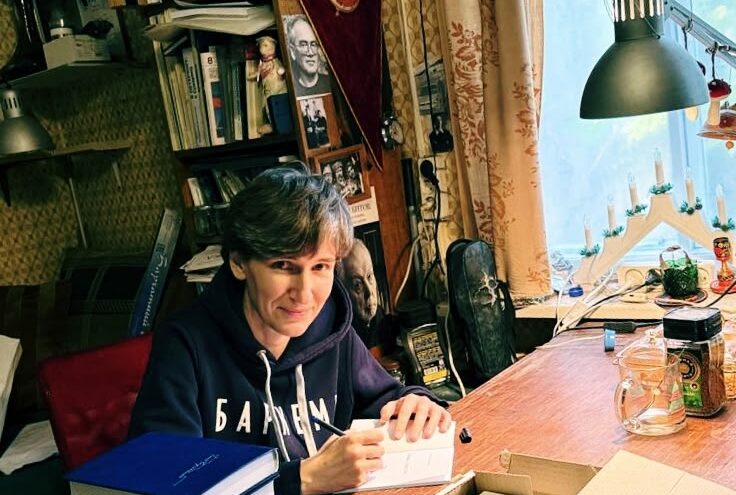 От стихов к спасению птиц: история Анастасии Каменской — поэтессы, куратора и зооволонтёра От стихов к спасению птиц: история Анастасии Каменской — поэтессы, куратора и зооволонтёра